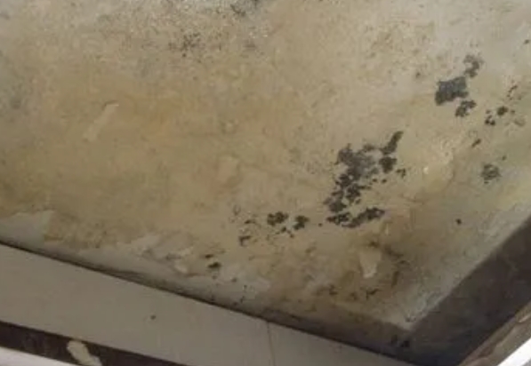 贡觉阳台漏水维修公司分享下贡觉卫生间渗水维修需要注意哪些问题。